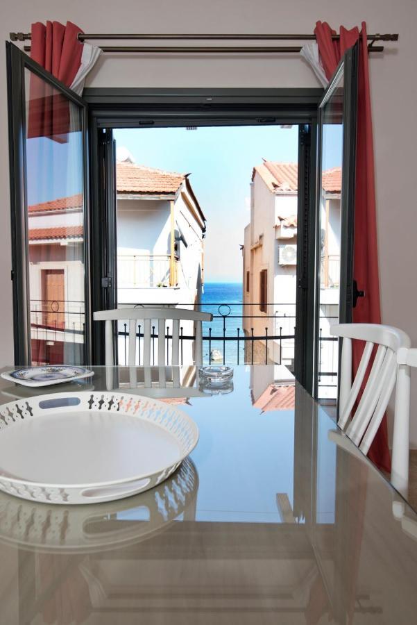 Mare E Pietra Villa โมเน็มวาซี ภายนอก รูปภาพ